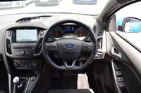 USED 2017 17 FORD FOCUS 2.3T EcoBoost RS Hatchback 5dr Petrol Manual AWD Euro 6 (s/s) (350 ps) FFSH / SHELLS / 2 OWNERS