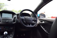 USED 2017 17 FORD FOCUS 2.3T EcoBoost RS Hatchback 5dr Petrol Manual AWD Euro 6 (s/s) (350 ps) FFSH / SHELLS / 2 OWNERS