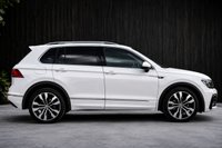 USED 2018 68 VOLKSWAGEN TIGUAN 2.0 TDI R-Line SUV 5dr Diesel DSG Euro 6 (s/s) (150 ps) 20 Inch Alloys, PANROOF, heated seats