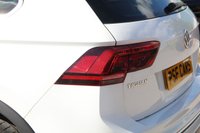 USED 2018 68 VOLKSWAGEN TIGUAN 2.0 TDI R-Line SUV 5dr Diesel DSG Euro 6 (s/s) (150 ps) 20 Inch Alloys, PANROOF, heated seats