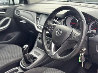View our VAUXHALL ASTRA