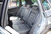USED 2019 68 VOLKSWAGEN TIGUAN 2.0 TDI R-Line SUV 5dr Diesel DSG 4Motion Euro 6 (s/s) (190 ps) LEATHER / PAN ROOF / TOW BAR
