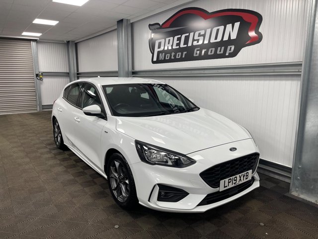 View our FORD FOCUS