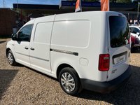 USED 2016 66 VOLKSWAGEN CADDY MAXI 2.0 TDI C20 BLUEMOTION TECH STARTLINE AIR CON LWB PANEL VAN 6dr EURO 6 * L&C GROUP SHALL BEAT ANY 'WE BUY CARS VALUATION' FOR YOUR PART EXCHANGE *
