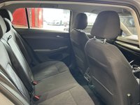 USED 2022 72 VOLKSWAGEN GOLF 1.4 TSI 13kWh Style Hatchback 5dr Petrol Plug-in Hybrid DSG Euro 6 (s/s) (204 ps) 