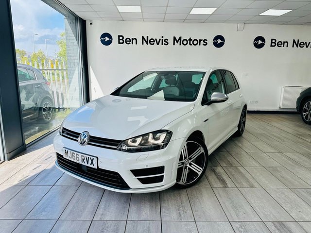 View our VOLKSWAGEN GOLF