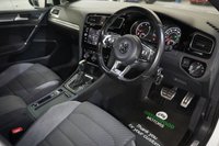 USED 2017 17 VOLKSWAGEN GOLF 2.0 TDI BlueMotion Tech R-Line Hatchback 5dr Diesel DSG Euro 6 (s/s) (150 ps) +SAT NAV+CAMBELT BELT CHANGED+