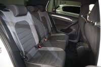 USED 2017 17 VOLKSWAGEN GOLF 2.0 TDI BlueMotion Tech R-Line Hatchback 5dr Diesel DSG Euro 6 (s/s) (150 ps) +SAT NAV+CAMBELT BELT CHANGED+