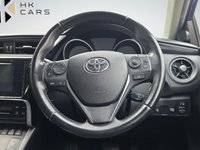 USED 2017 17 TOYOTA AURIS 1.8 VVT-h Business Edition Touring Sports 5dr Petrol Hybrid CVT Euro 6 (s/s) (Safety Sense) (136 ps) 