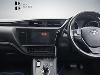 USED 2017 17 TOYOTA AURIS 1.8 VVT-h Business Edition Touring Sports 5dr Petrol Hybrid CVT Euro 6 (s/s) (Safety Sense) (136 ps) 