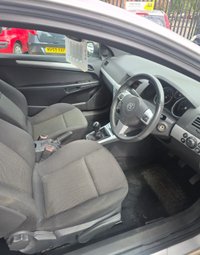 USED 2011 61 VAUXHALL ASTRA 1.6 VVT 16v SRi Sport Hatch 3dr Petrol Manual (146 g/km, 178 bhp) 1.6L,12MONTHMOT, 6SERVICE STAMPS,SERVICED,  2OWNER, STRONG, RELIABLE,CHEAPTOINSURE,CHEAPTAX,PRACTICAL, LOWMILES, 35000MILES