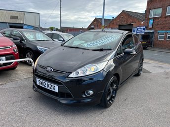 2012 FORD FIESTA