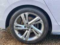 USED 2024 24 VOLKSWAGEN GOLF 1.5 eTSI MHEV R-Line Hatchback 5dr Petrol Hybrid DSG Euro 6 (s/s) (150 ps) 