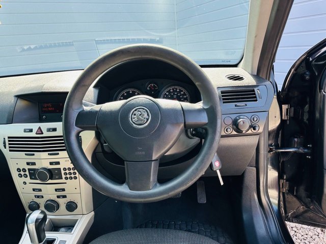View our VAUXHALL ASTRA