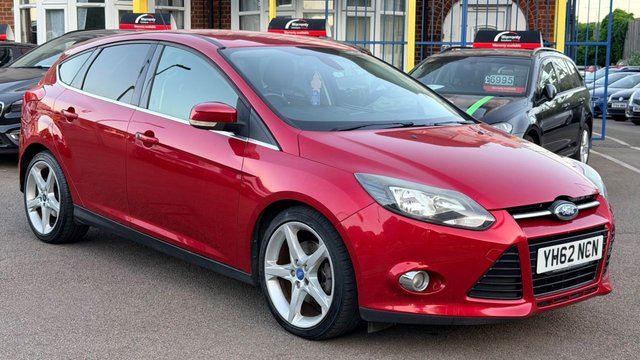 View our FORD FOCUS