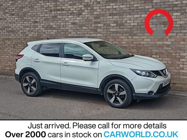 View our Nissan Qashqai 1.5 dCi N-Connecta SUV 5dr Diesel Manual 2WD Euro 6 (s/s) (110 ps)