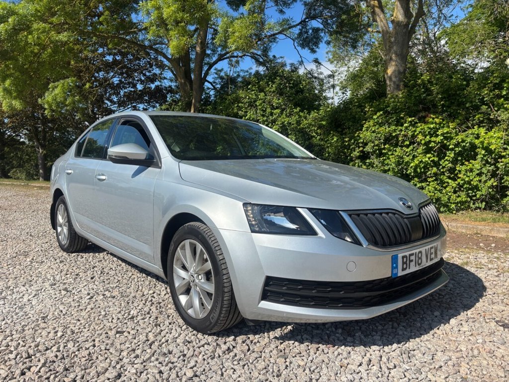 USED 2018 18 SKODA OCTAVIA 1.6 TDI S Hatchback 5dr Diesel Manual Euro 6 (s/s) (115 ps) 