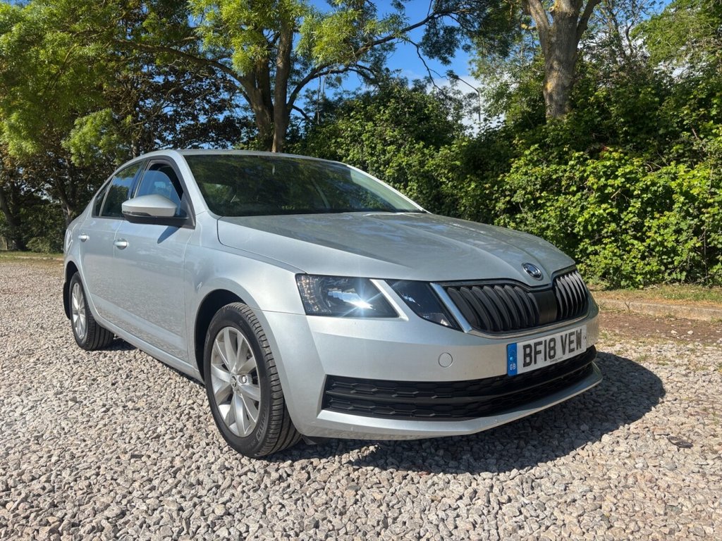 USED 2018 18 SKODA OCTAVIA 1.6 TDI S Hatchback 5dr Diesel Manual Euro 6 (s/s) (115 ps) 