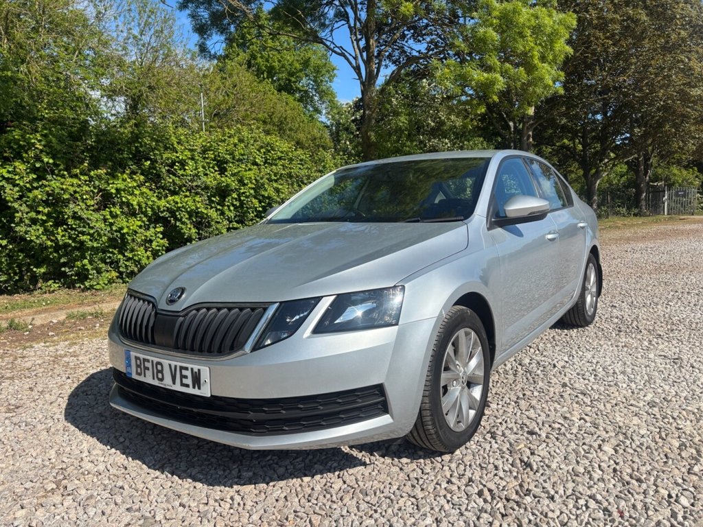 USED 2018 18 SKODA OCTAVIA 1.6 TDI S Hatchback 5dr Diesel Manual Euro 6 (s/s) (115 ps) 