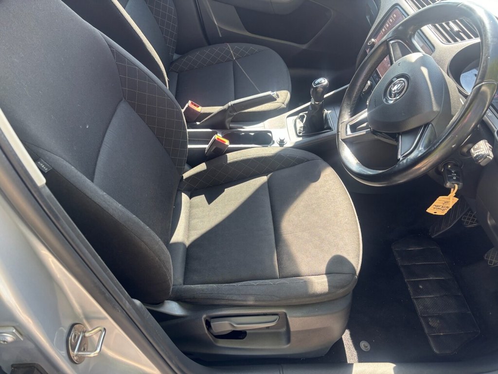 USED 2018 18 SKODA OCTAVIA 1.6 TDI S Hatchback 5dr Diesel Manual Euro 6 (s/s) (115 ps) 