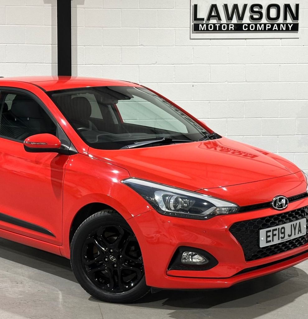 USED 2019 19 HYUNDAI I20 1.2 Premium Nav Hatchback 5dr Petrol Manual Euro 6 (s/s) (84 ps) 