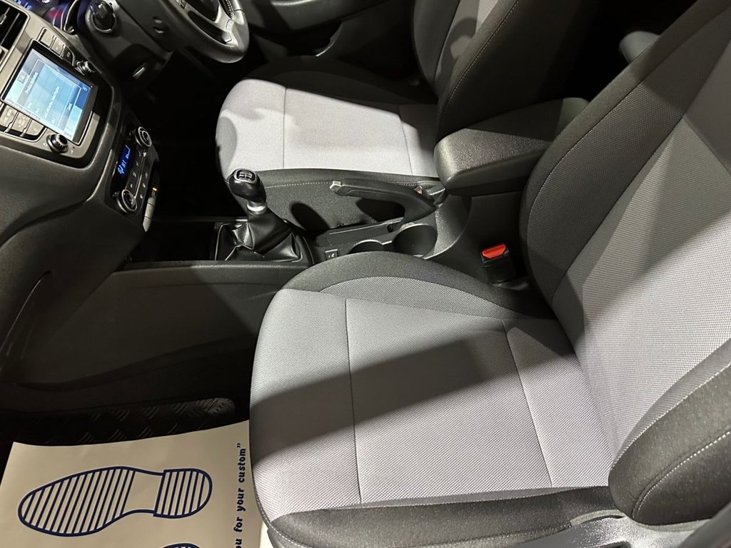 USED 2019 19 HYUNDAI I20 1.2 Premium Nav Hatchback 5dr Petrol Manual Euro 6 (s/s) (84 ps) 