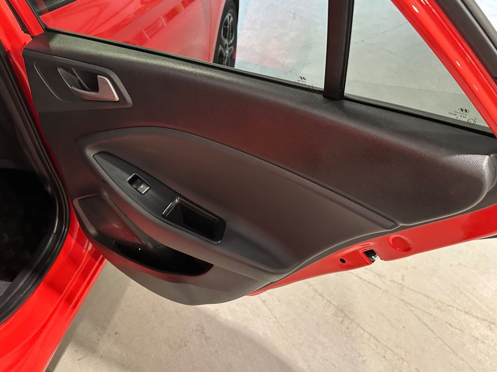 USED 2019 19 HYUNDAI I20 1.2 Premium Nav Hatchback 5dr Petrol Manual Euro 6 (s/s) (84 ps) 