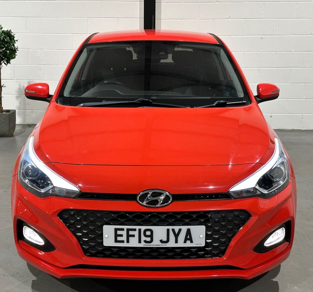 USED 2019 19 HYUNDAI I20 1.2 Premium Nav Hatchback 5dr Petrol Manual Euro 6 (s/s) (84 ps) 