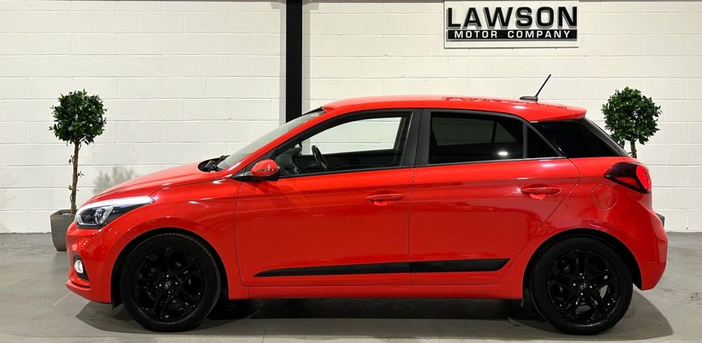 USED 2019 19 HYUNDAI I20 1.2 Premium Nav Hatchback 5dr Petrol Manual Euro 6 (s/s) (84 ps) 
