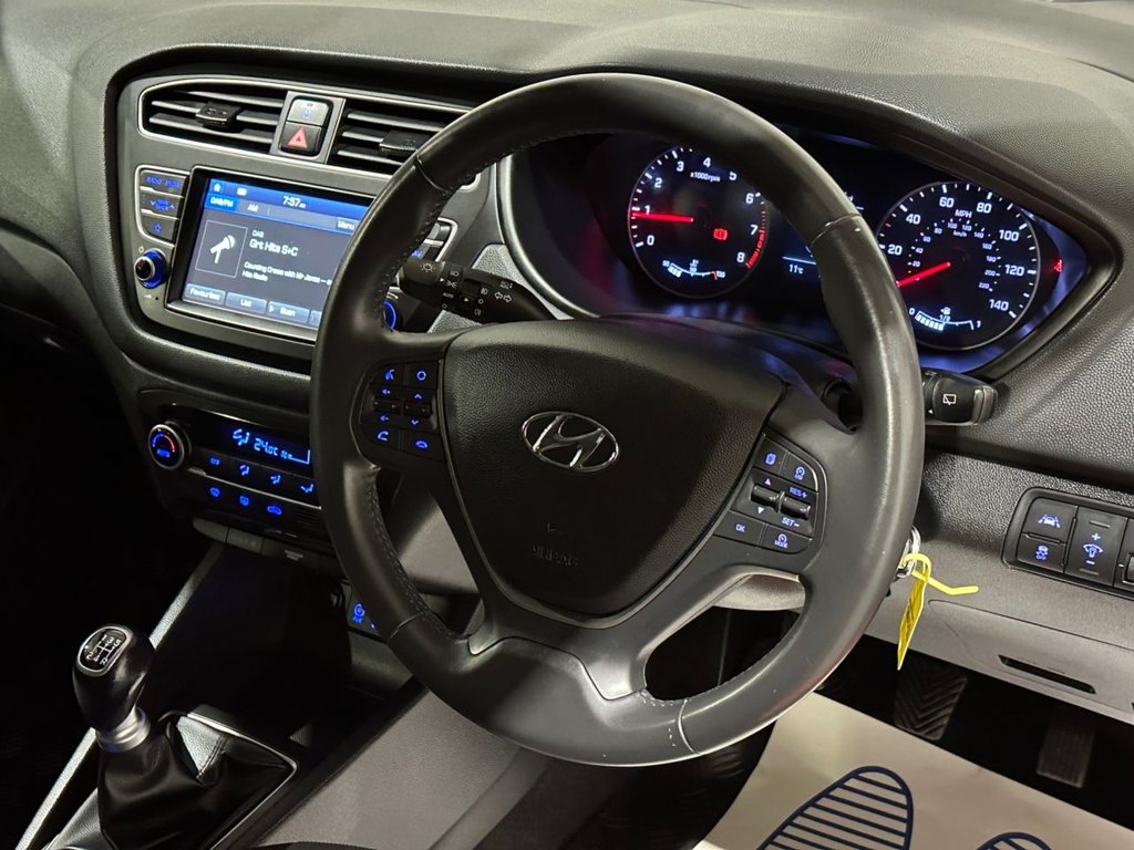 USED 2019 19 HYUNDAI I20 1.2 Premium Nav Hatchback 5dr Petrol Manual Euro 6 (s/s) (84 ps) 