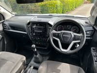 USED 2021 71 ISUZU D-MAX 1.9 TD Utility Pickup Double Cab 4dr Diesel Manual 4WD Euro 6 (s/s) (164 ps) 