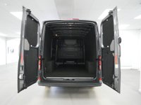 USED 2025 25 VOLKSWAGEN CRAFTER CR30 2.0 TDI 140 BHP L2 MEDIUM COMMERCE BUSINESS LOW ROOF FACELIFT | MEDIUM WITH RARE LOW ROOF !