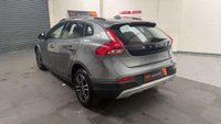 USED 2017 17 VOLVO V40 CROSS COUNTRY 2.0 D2 Nav Plus Hatchback 5dr Diesel Manual Euro 6 (s/s) (120 ps) 12 MONTH MOT  &   12 WARRANTY FANTASTIC CONDITION & HISTORY
