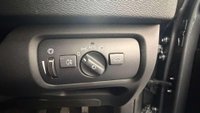 USED 2017 17 VOLVO V40 CROSS COUNTRY 2.0 D2 Nav Plus Hatchback 5dr Diesel Manual Euro 6 (s/s) (120 ps) 12 MONTH MOT  &   12 WARRANTY FANTASTIC CONDITION & HISTORY
