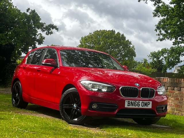 View our BMW 1 Series 1.5 118i Sport Hatchback 5dr Petrol Manual Euro 6 (s/s) (136 ps)