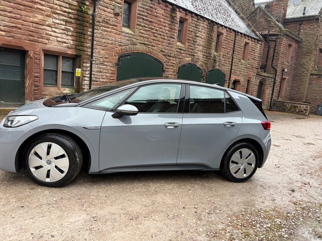 View our VOLKSWAGEN ID.3