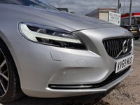 USED 2019 69 VOLVO V40 2.0 D3 Inscription Edition Hatchback 5dr Diesel Auto Euro 6 (s/s) (150 ps) FSH + CRUISE + HEATED SEATS + SAT NAV + PAN ROOF + SENSORS + LANE ASSIST + MEMEORY SEATS