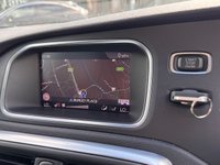 USED 2019 69 VOLVO V40 2.0 D3 Inscription Edition Hatchback 5dr Diesel Auto Euro 6 (s/s) (150 ps) FSH + CRUISE + HEATED SEATS + SAT NAV + PAN ROOF + SENSORS + LANE ASSIST + MEMEORY SEATS