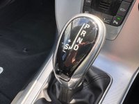 USED 2019 69 VOLVO V40 2.0 D3 Inscription Edition Hatchback 5dr Diesel Auto Euro 6 (s/s) (150 ps) FSH + CRUISE + HEATED SEATS + SAT NAV + PAN ROOF + SENSORS + LANE ASSIST + MEMEORY SEATS