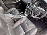 USED 2019 69 VOLVO V40 2.0 D3 Inscription Edition Hatchback 5dr Diesel Auto Euro 6 (s/s) (150 ps) FSH + CRUISE + HEATED SEATS + SAT NAV + PAN ROOF + SENSORS + LANE ASSIST + MEMEORY SEATS
