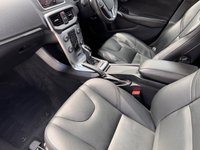 USED 2019 69 VOLVO V40 2.0 D3 Inscription Edition Hatchback 5dr Diesel Auto Euro 6 (s/s) (150 ps) FSH + CRUISE + HEATED SEATS + SAT NAV + PAN ROOF + SENSORS + LANE ASSIST + MEMEORY SEATS