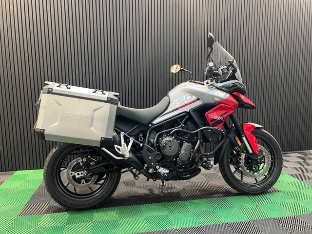View our TRIUMPH Tiger Sport 850