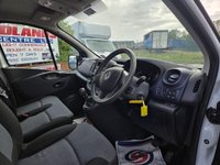 USED 2017 17 VAUXHALL VIVARO 2900 CDTI ECO SWB 42K ULEZ FREE ZONE NO VAT 