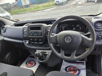 USED 2017 17 VAUXHALL VIVARO 2900 CDTI ECO SWB 42K ULEZ FREE ZONE NO VAT 