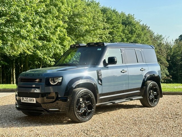 View our LAND ROVER DEFENDER 110