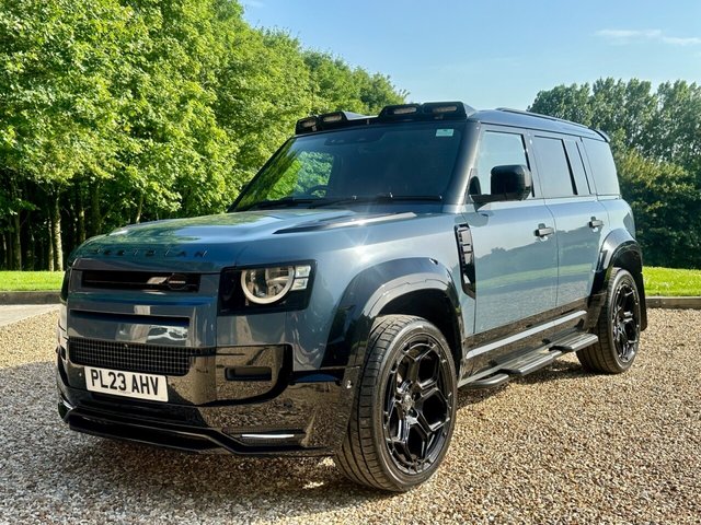View our LAND ROVER DEFENDER 110