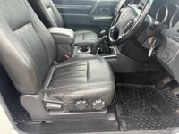 USED 2015 65 MITSUBISHI SHOGUN 3.2 DI-DC Warrior SUV 3dr Diesel Manual 4WD SWB (197 ps) LEATHER + CLIMATE CONTROL + EXCELLENT HISTORY