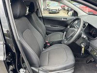 USED 2018 68 HYUNDAI I10 1.0 Premium Hatchback 5dr Petrol Manual Euro 6 (67 ps) FULL SERVICE HISTORY -- SAT NAV -- CAR PLAY -- CRUISE