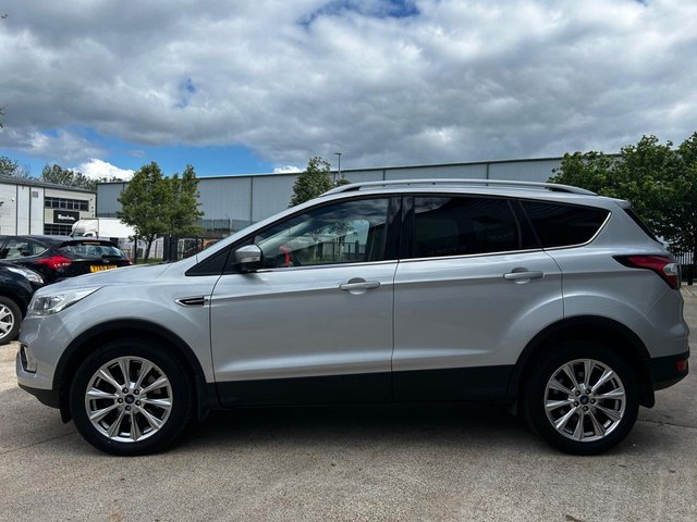 View our FORD KUGA