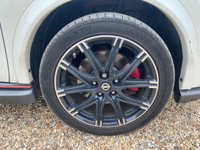 USED 2015 64 NISSAN JUKE 1.6 DIG-T Nismo RS SUV 5dr Petrol Manual Euro 5 (218 ps) sat nav, 2 keys, reverse camera
